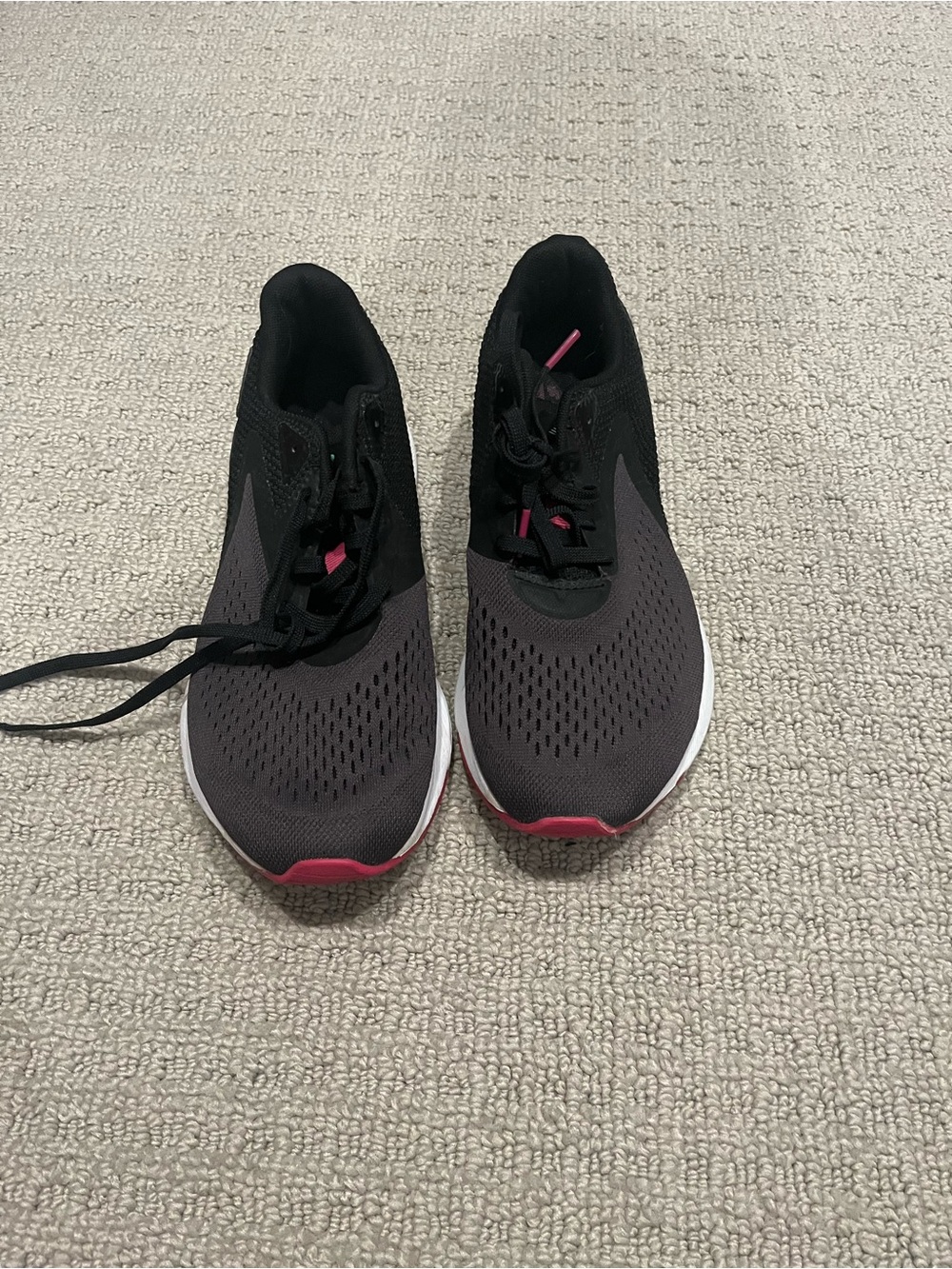 New Balance Women's Black, Gray and Pink Athletic Running Shoes
